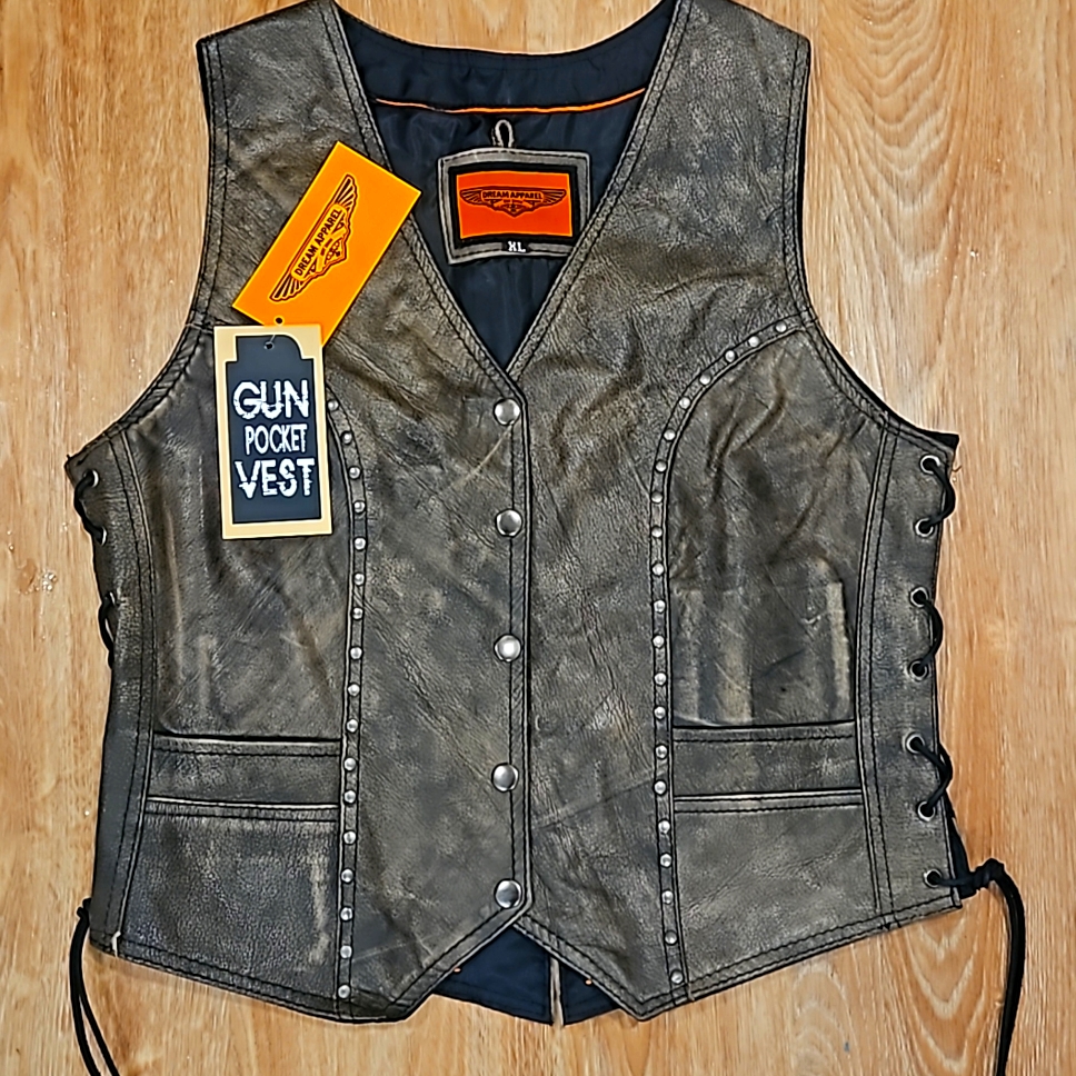 Dream Apparel Leather Riding Vest. New With Tags. Size Xl